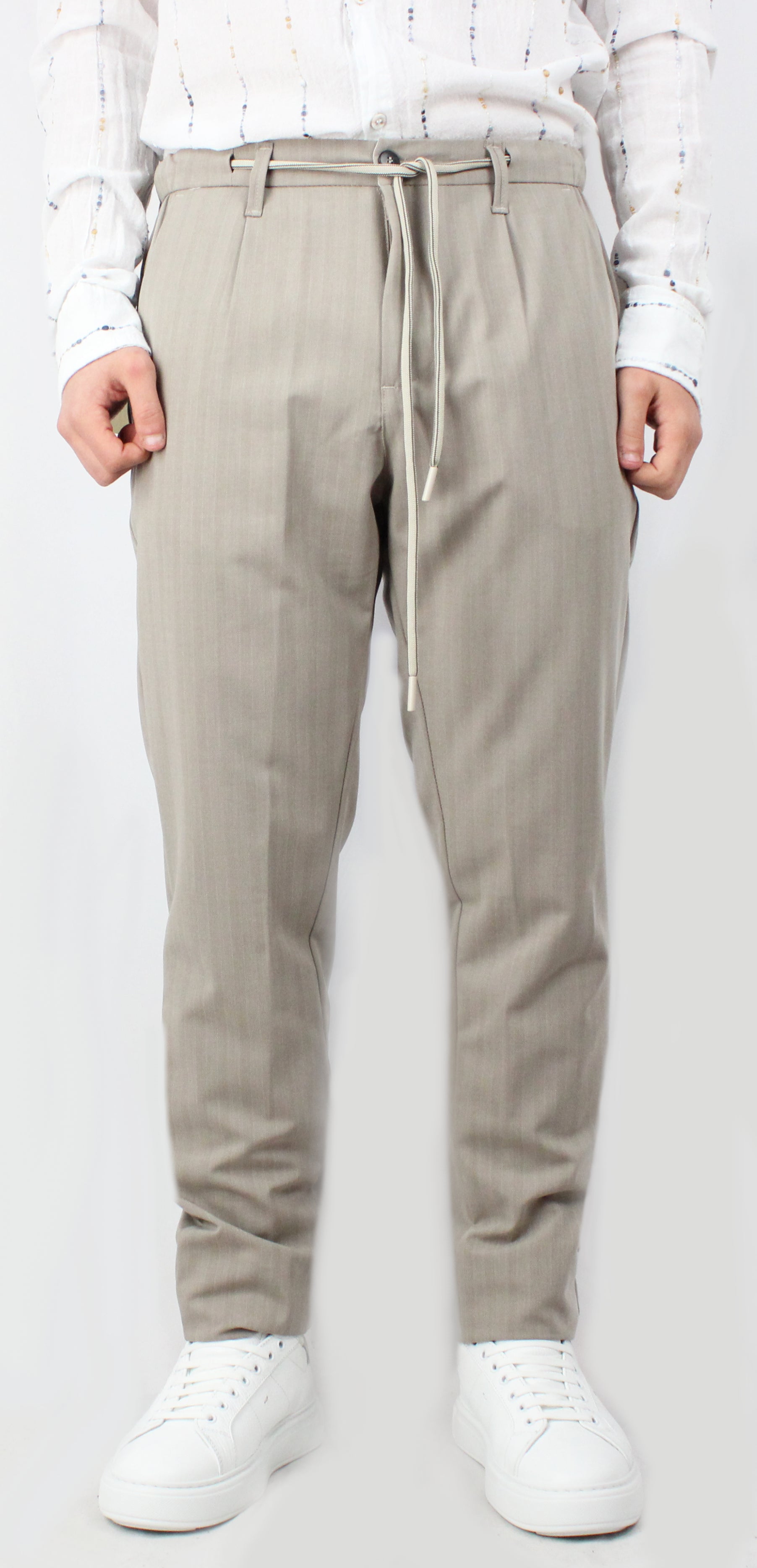 Pantalaccio spinato